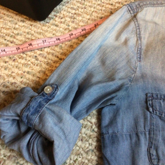 J Crew 100% Cotton Denim Shirt * EUC* XS/S - Picture 7 of 8